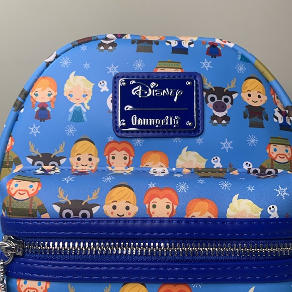 Loungefly Disney Frozen Backpack Chibi Mini Exclusive Snowflake Elsa Anna Olaf - Picture 3 of 10